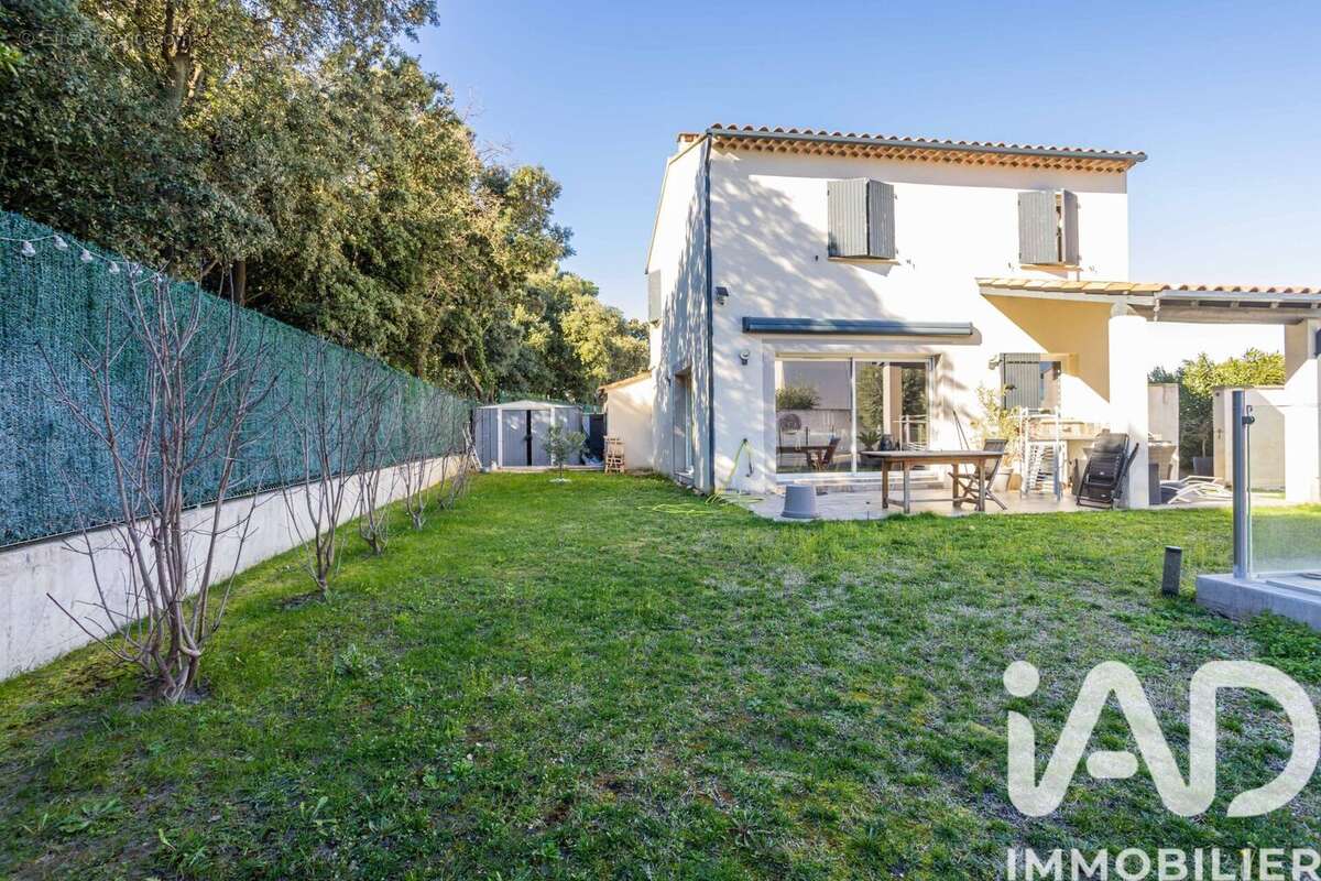 Maison 110 m² à Rochefort-Du-Gard  - photo 3