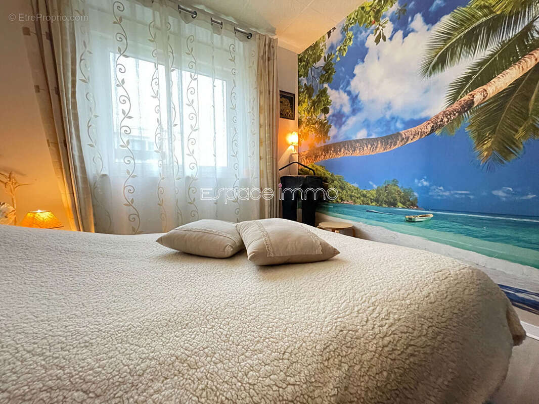 Appartement à MONT-SAINT-AIGNAN