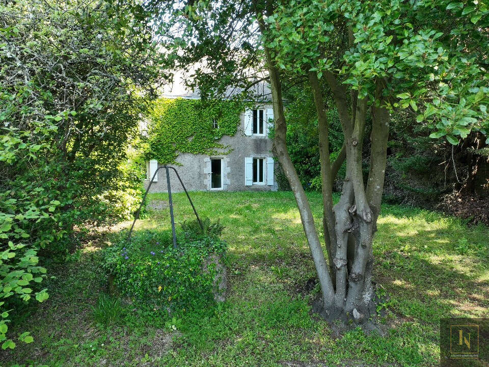 Maison à SURZUR