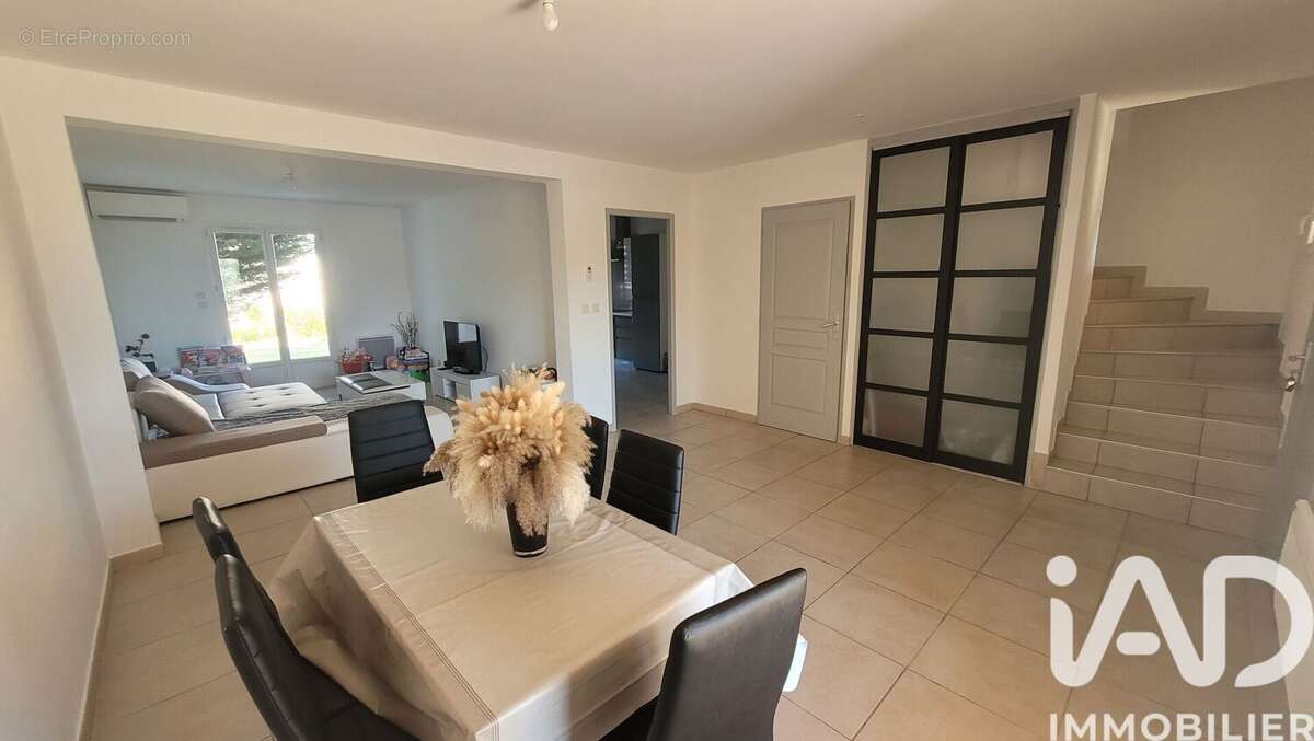 Photo 3 - Maison à MORNAS