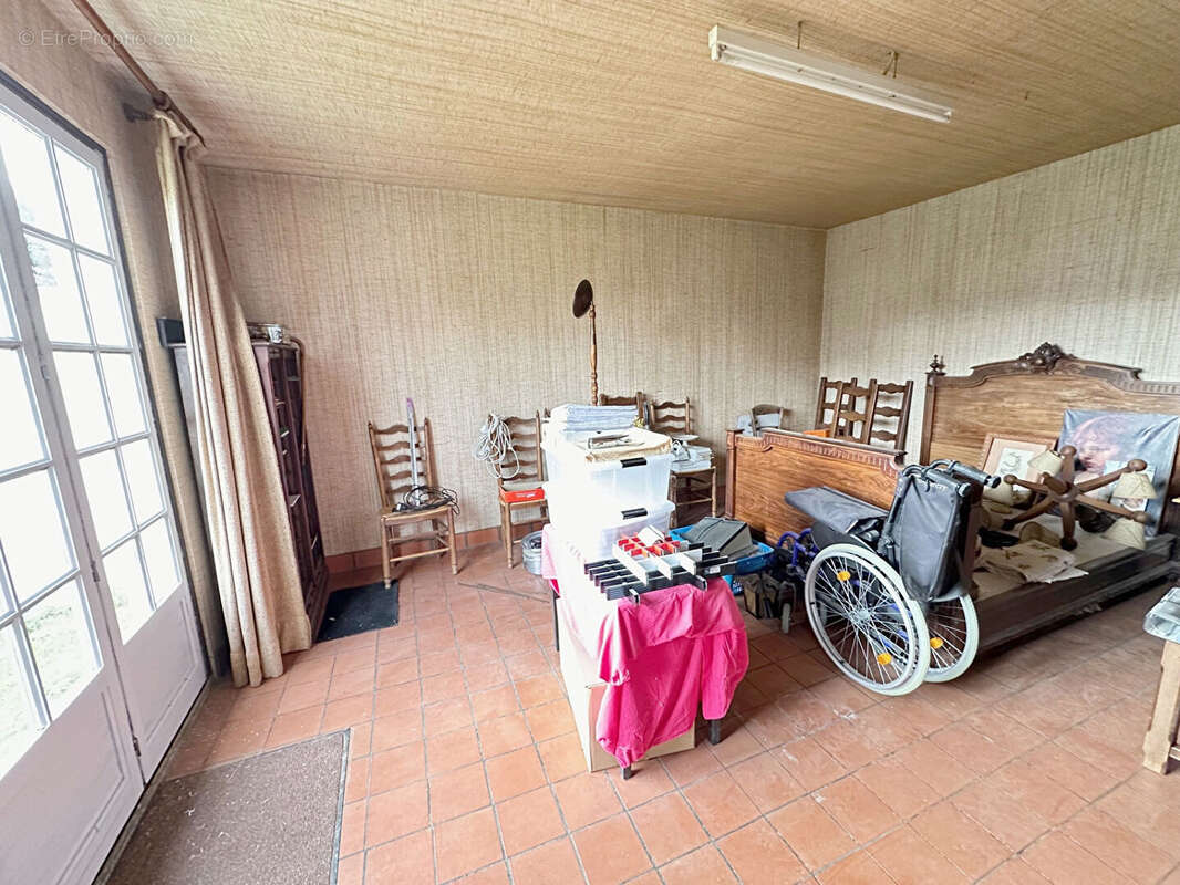 Maison à HOUDAN