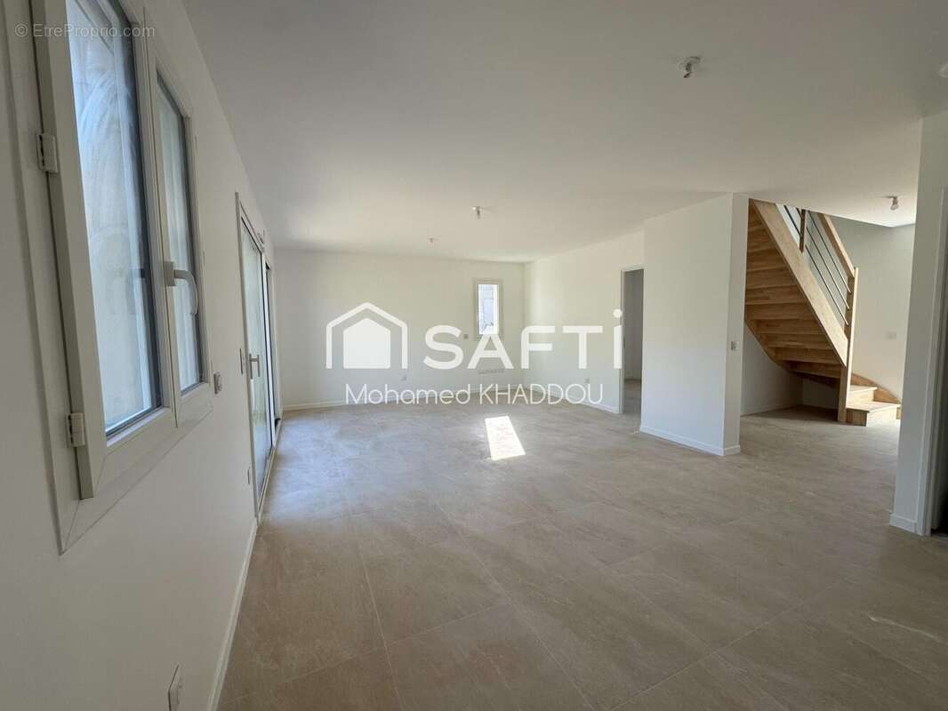 Maison 100 m² à Morainvilliers  - photo 4