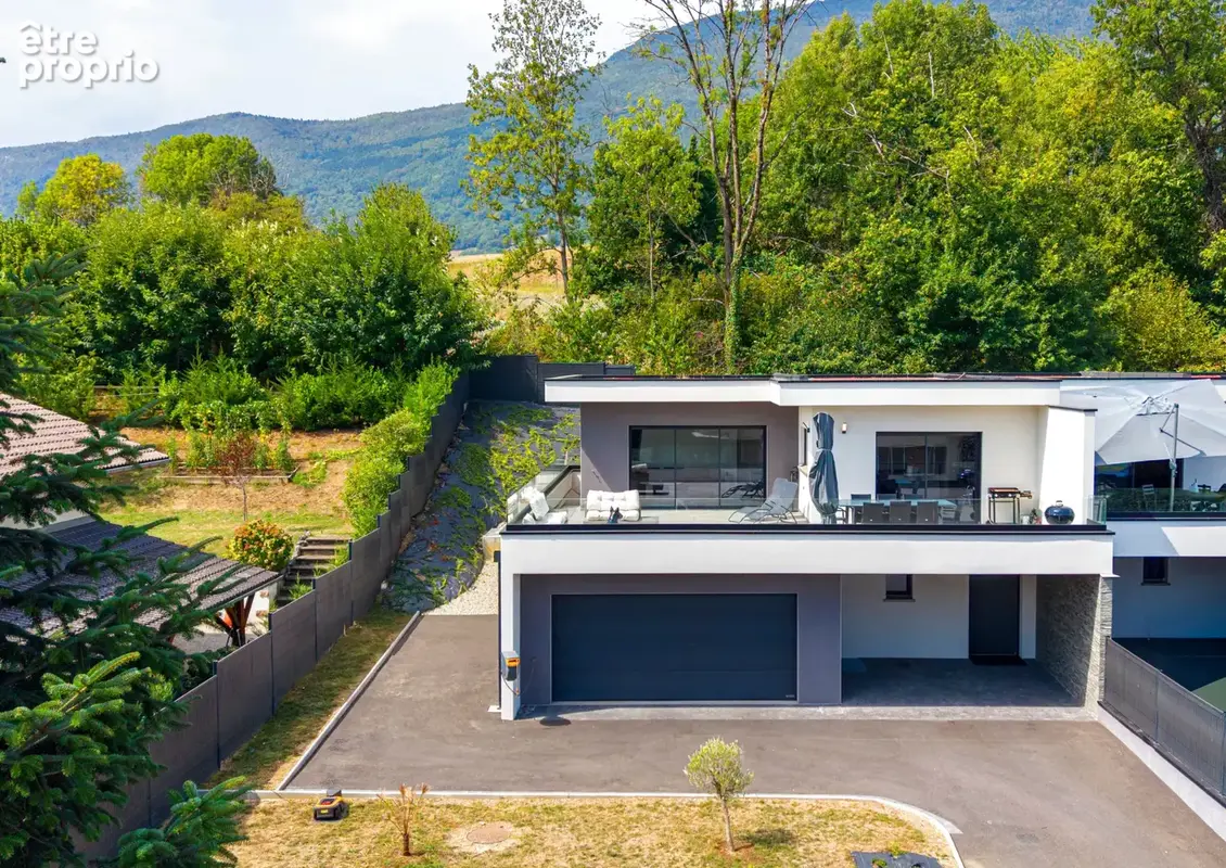 La Motte Servolex - Maison de 2025 de 160 m2 - Terrain de 627 m2 piscinable - Vue Montagne et Lac - photo 2