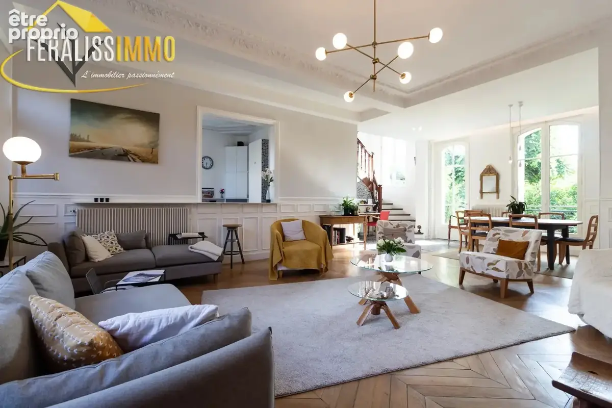 Maison avec beaucoup de charme à Cergy Village ! - photo 3