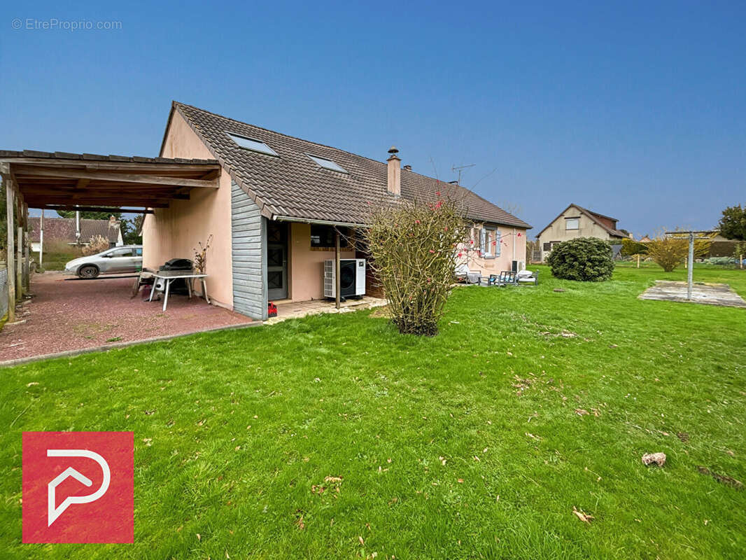 Maison à BERNAY