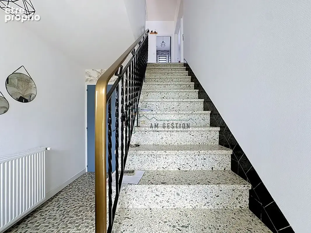 Maison intégralement rénovée  avec 3 chambres - photo 11