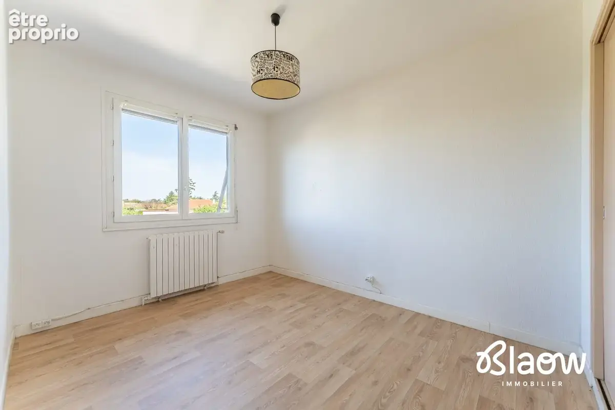 Maison 5 pièces 129 m² à vendre à Meyzieu (69330) - photo 8