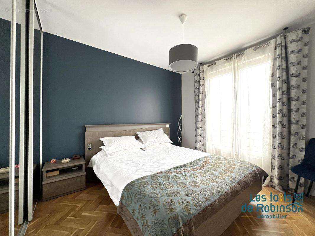 Appartement à LE PLESSIS-ROBINSON