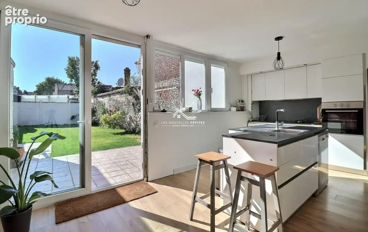 Maison 7 pièces 156 m² à vendre à Croix (59170) - photo 3