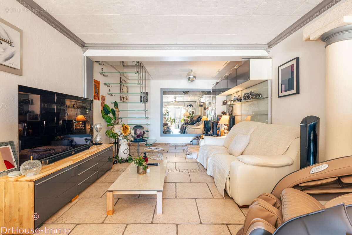 Maison à LA CROIX-VALMER