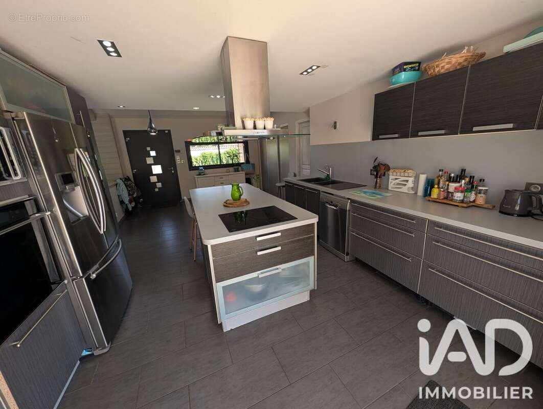 Maison 160 m² à Albefeuille-Lagarde  - photo 4