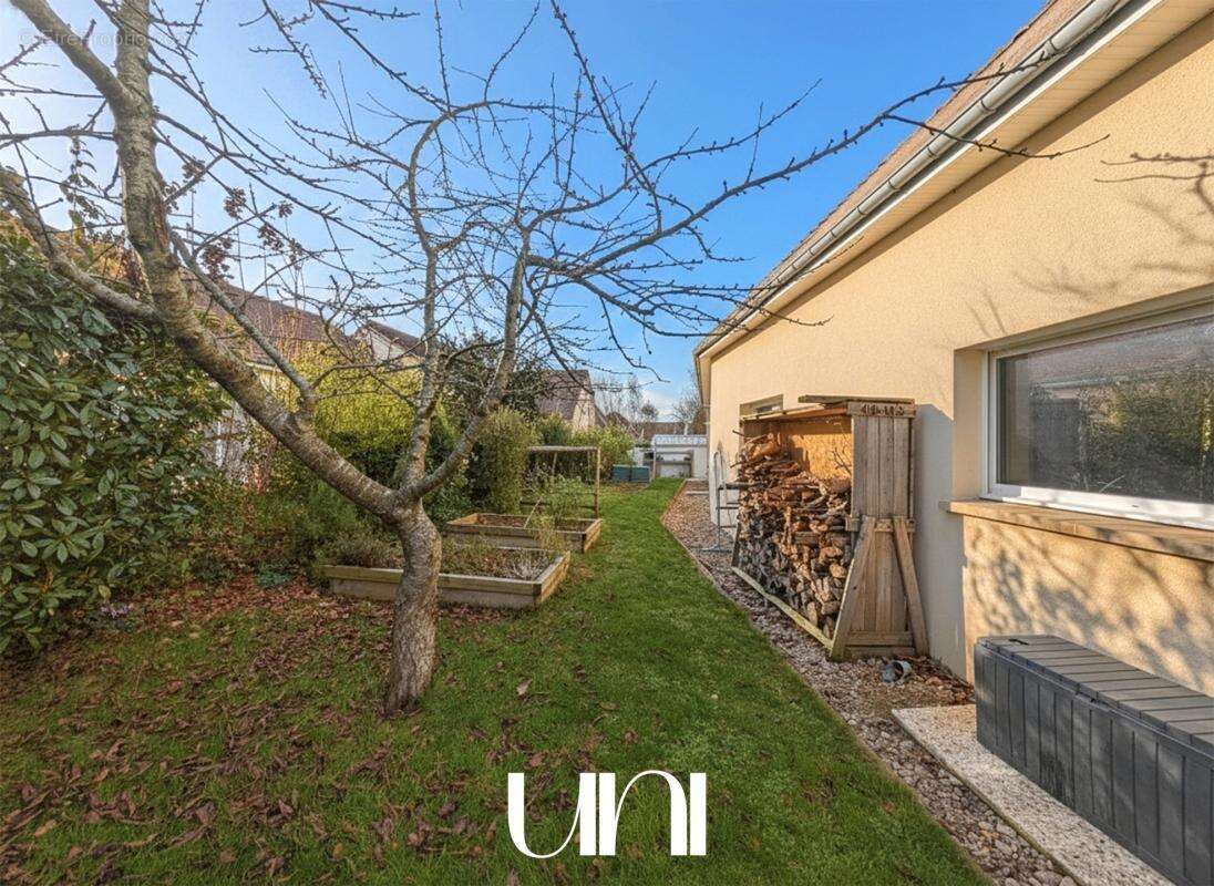 Maison à SANNERVILLE