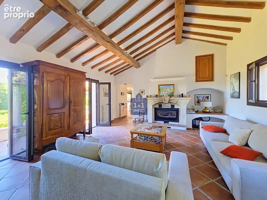 Maison 8 pièces 283 m² à vendre à Callian (83440) - photo 3