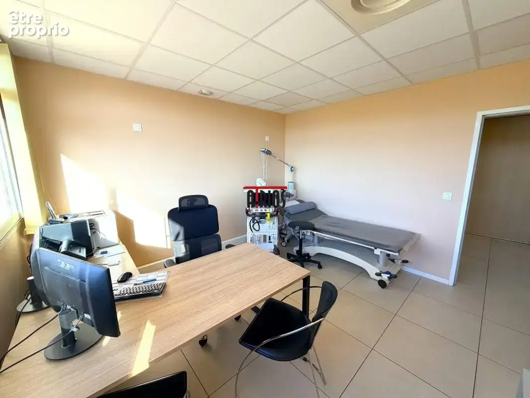 Bureaux 62 m² - photo 3