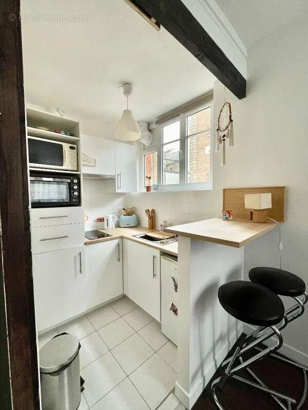 Appartement à PARIS-20E