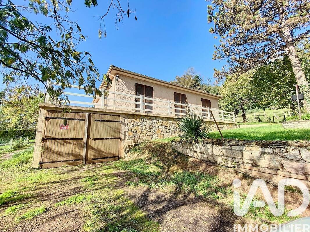 Photo 1 - Maison à LE LARDIN-SAINT-LAZARE