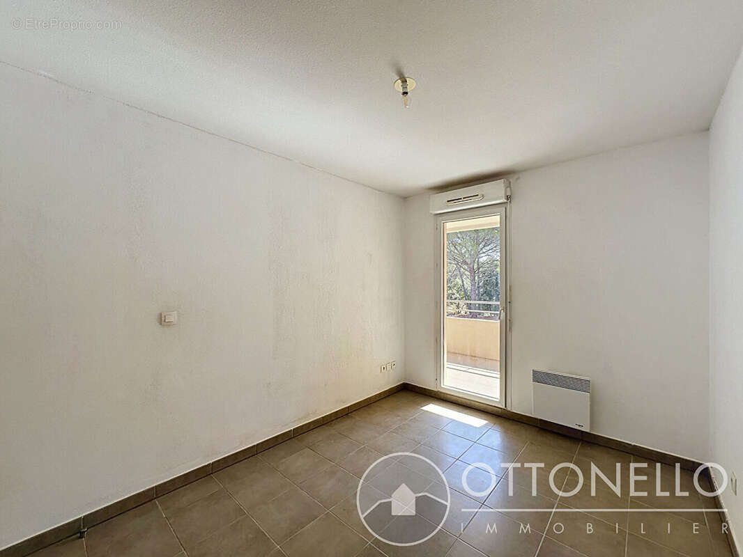 Appartement Roquebrune Sur Argens 2 pièces 40 m2 avec terrasse et deux parkings - photo 5
