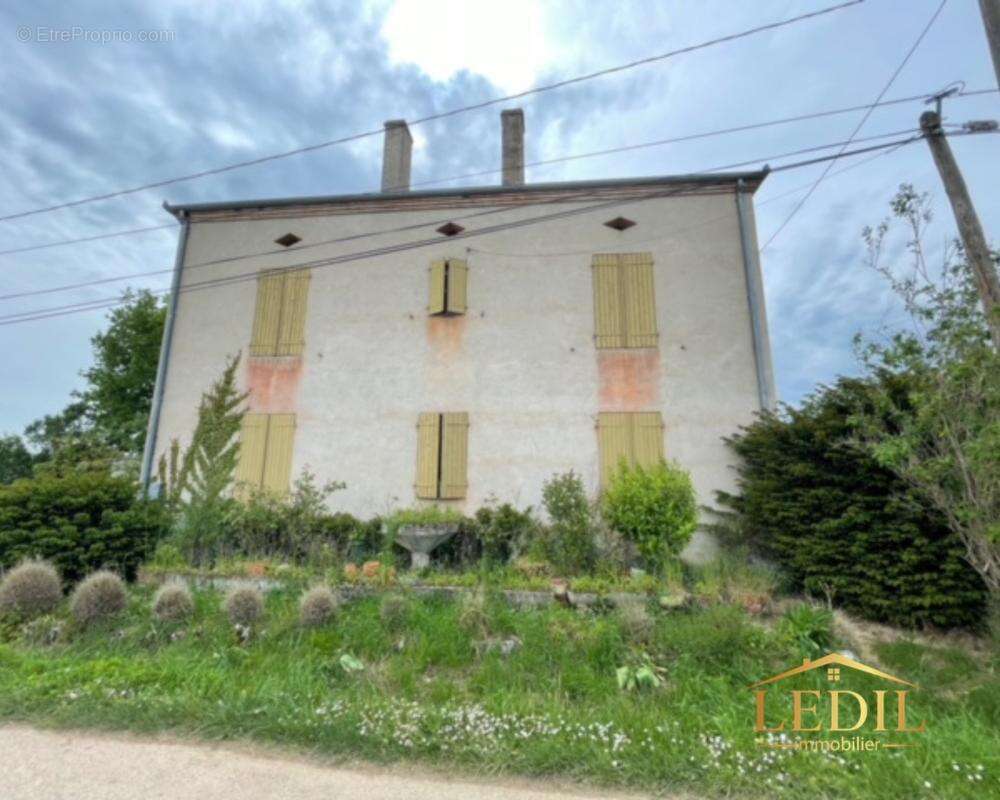 Maison à MOISSAC