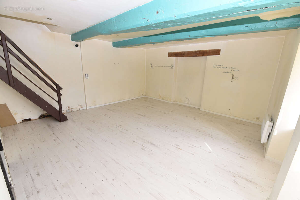 Maison à SAINT-MEEN-LE-GRAND