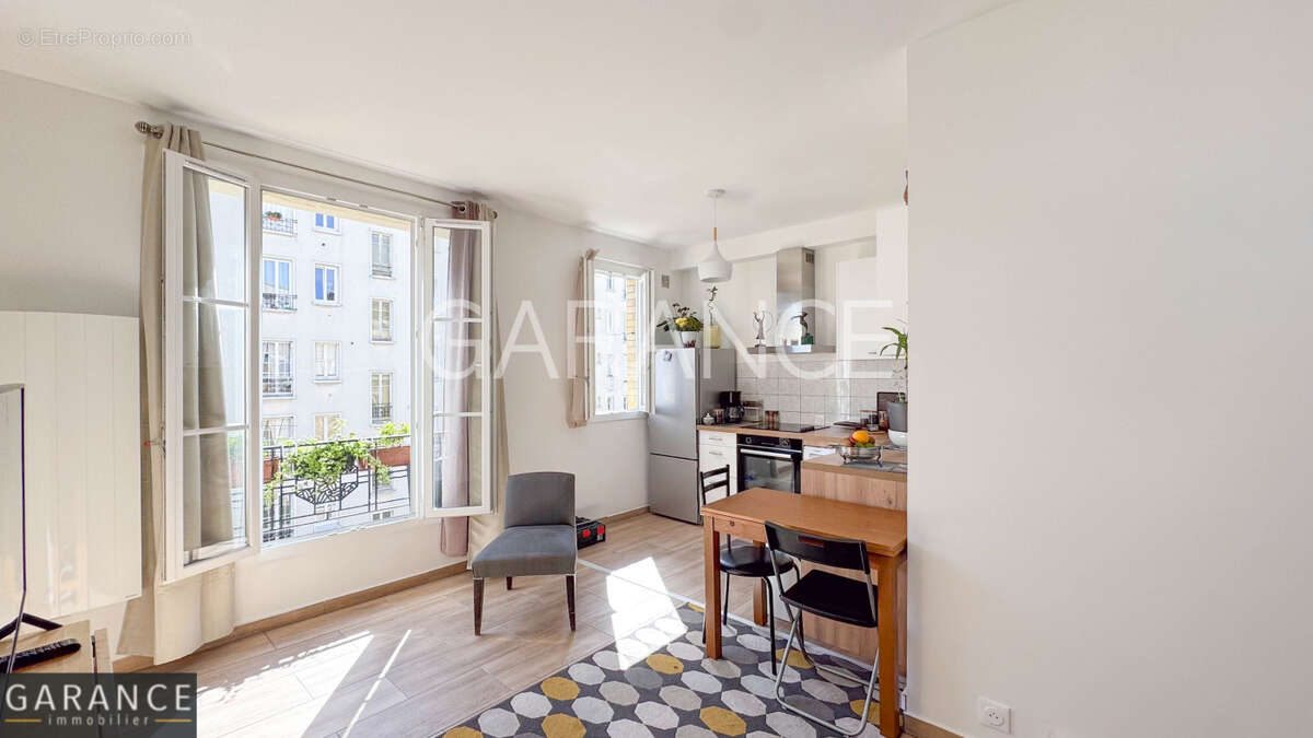 Appartement à MONTROUGE