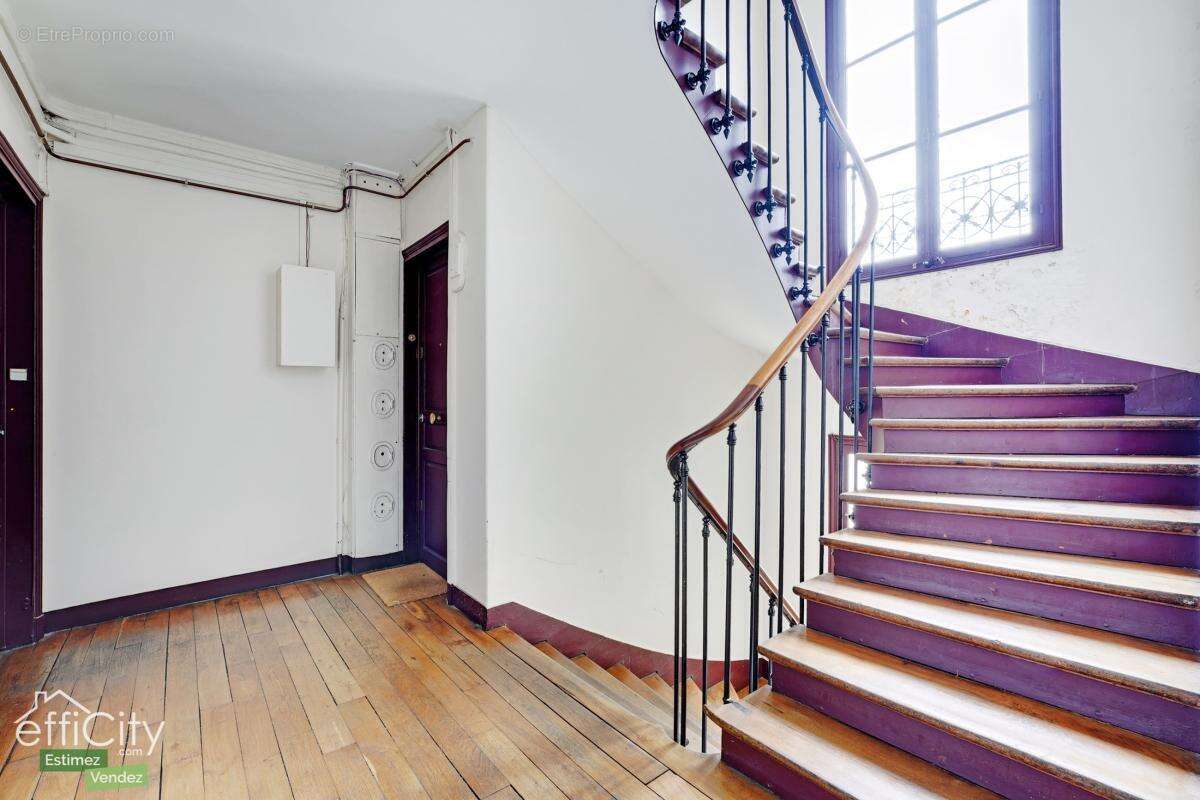 Appartement à PARIS-19E