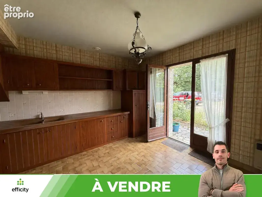 Maison 6 pièces 149 m² à vendre à Usson-Du-Poitou (86350) - photo 8