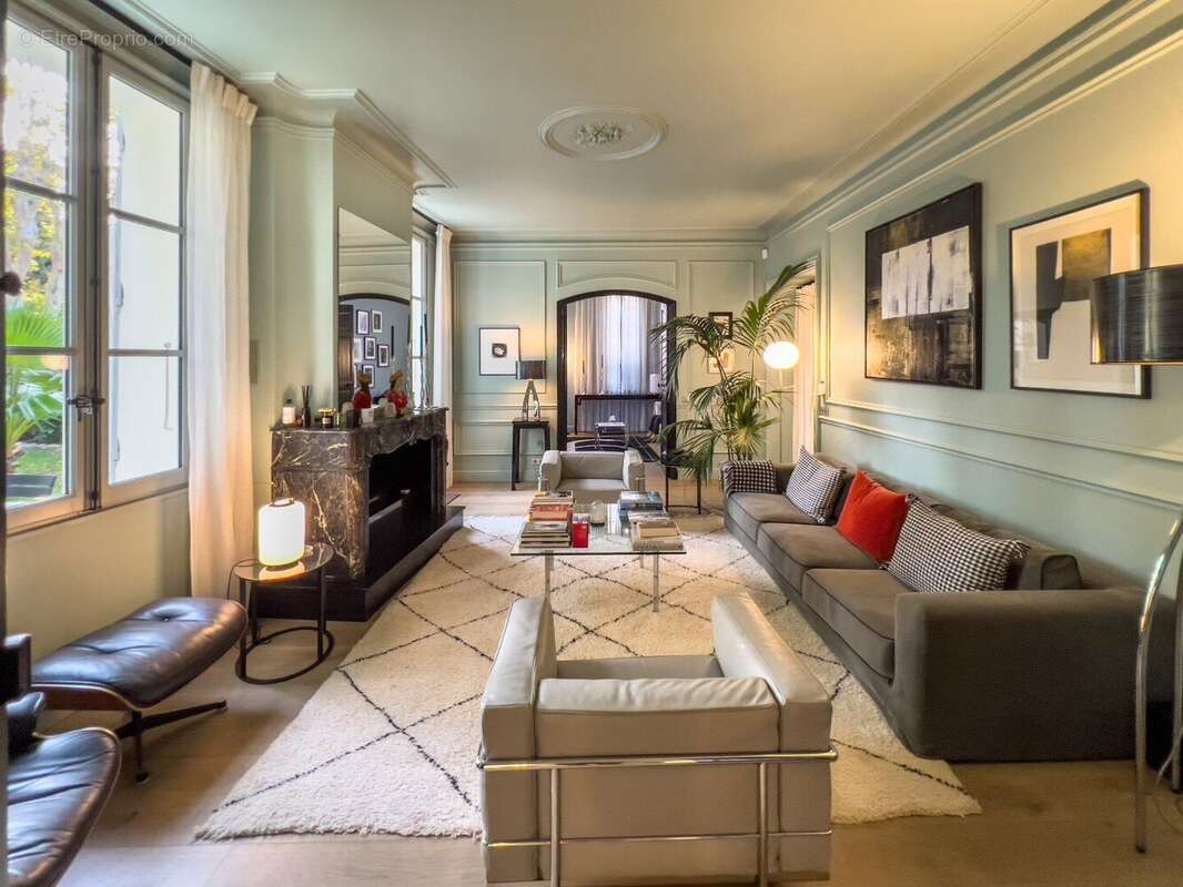 Appartement à AIX-EN-PROVENCE