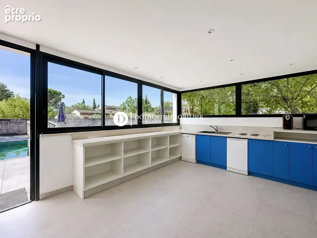 Maison 273 m² à Bedarrides  - photo 7
