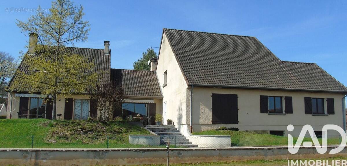 Photo 1 - Maison à RIGNY-SUR-ARROUX