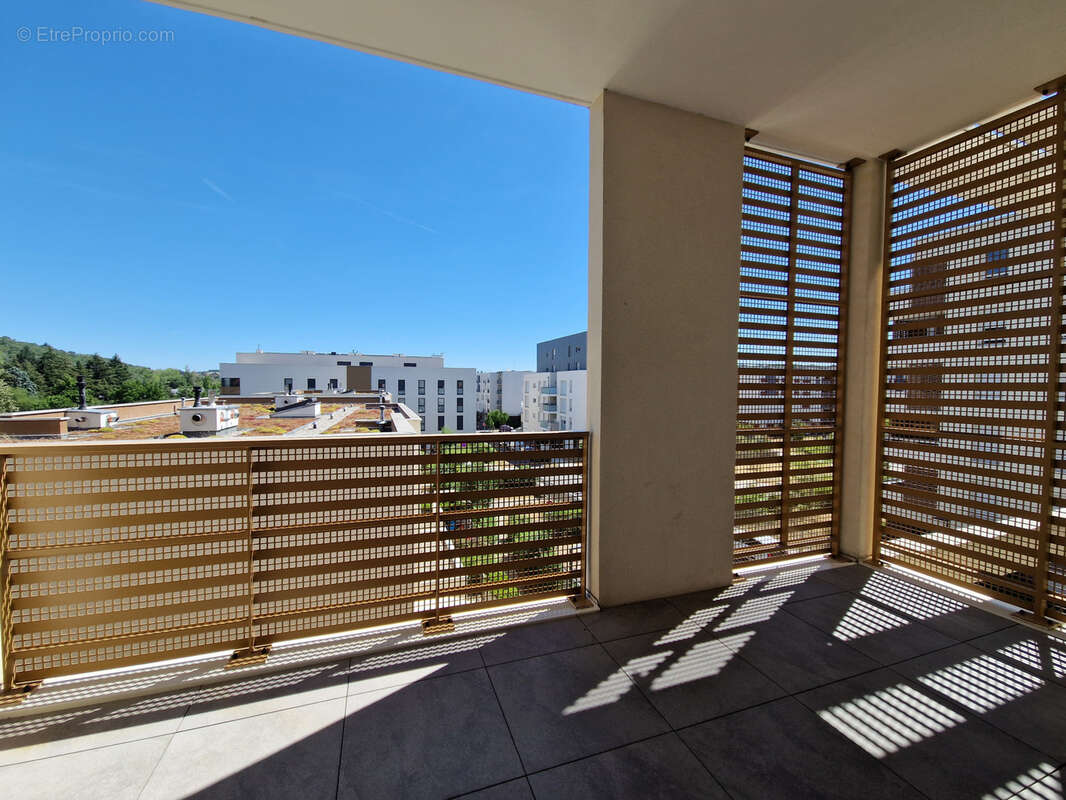Appartement à BRIGNAIS