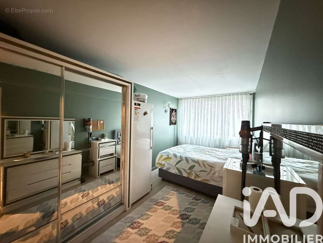 Photo 5 - Appartement à VILLENEUVE-SAINT-GEORGES