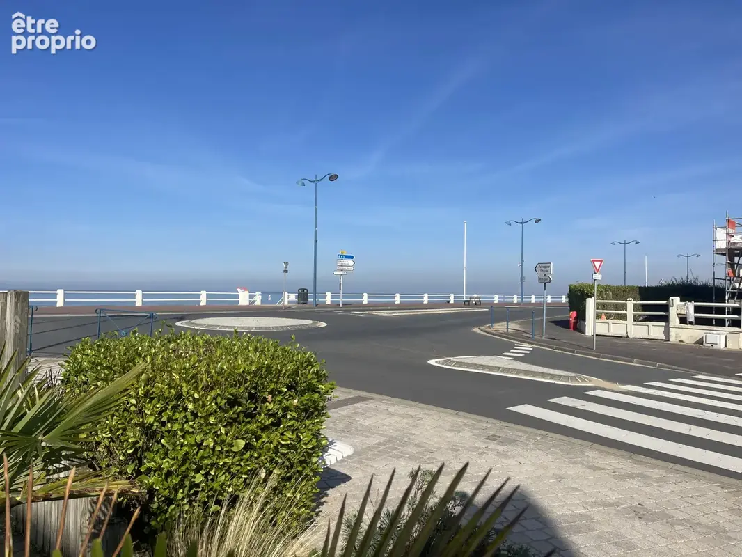 2 pièces 30m2 aux pieds de la plage de villers sur mer - photo 2