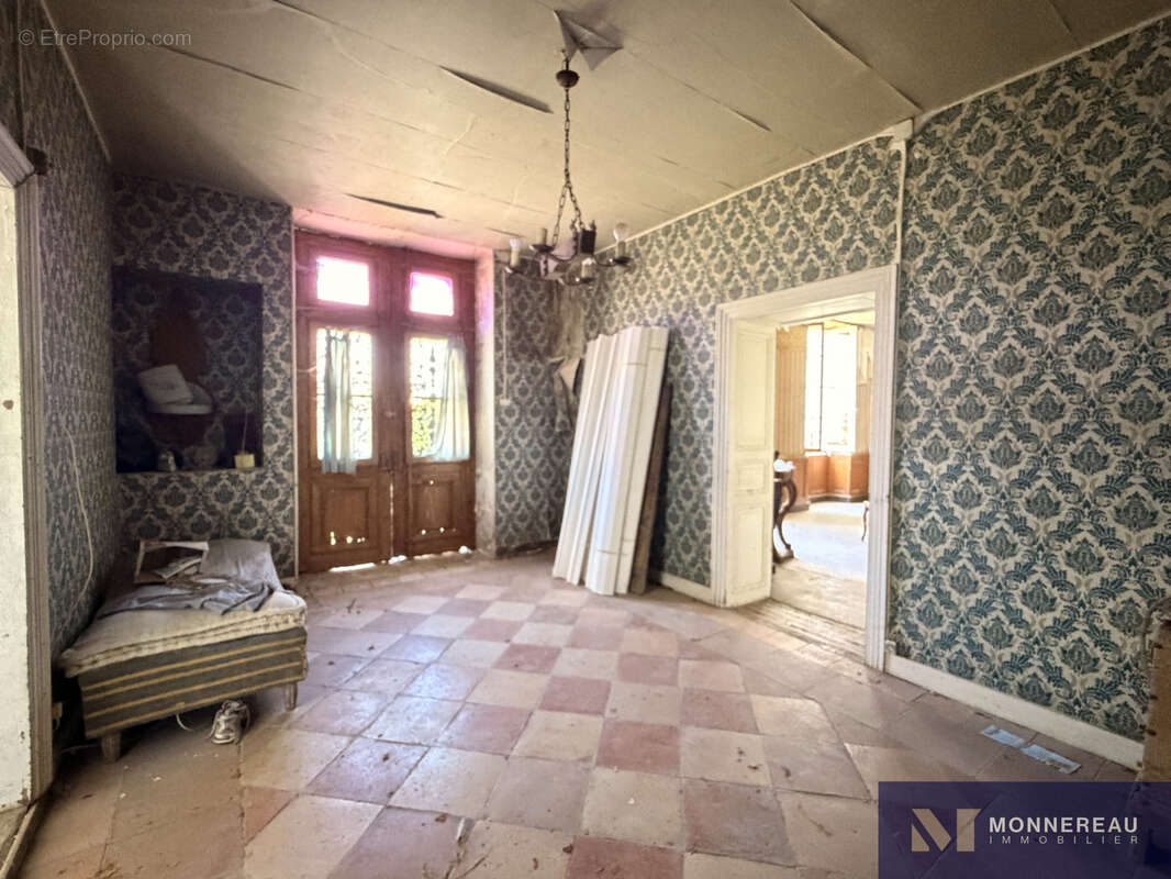 Maison de maitre a rehabiliter - photo 5