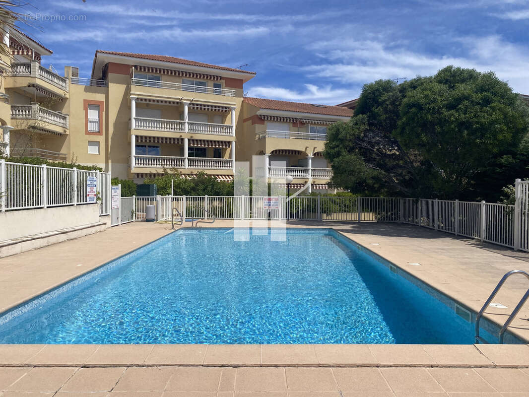 Appartement à SAINT-RAPHAEL