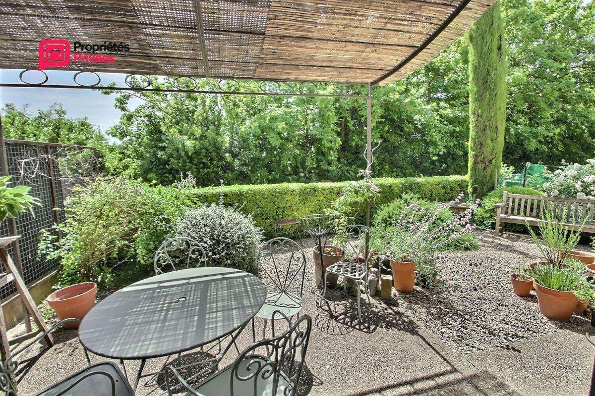 Maison à UZES