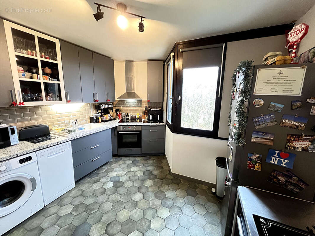 Appartement à MONTIGNY-LE-BRETONNEUX