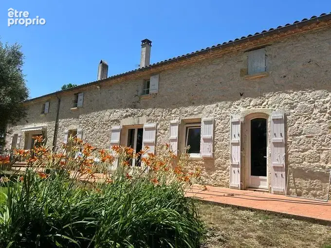Photo Maison à Miradoux au prix de 790 000€