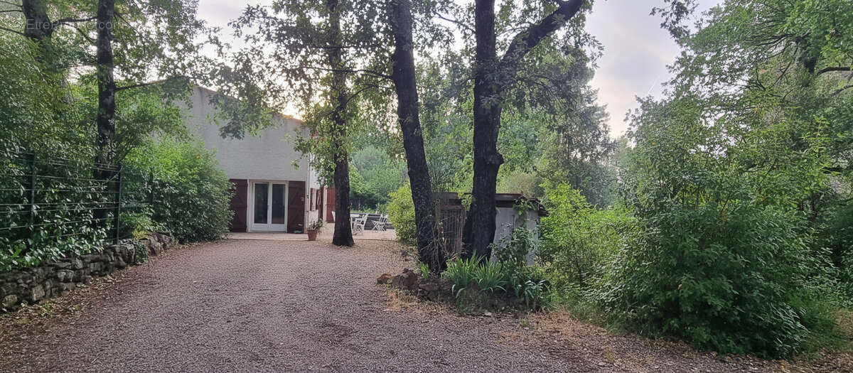 Villa individuelle 3/4p 80m2 Piscine 1230m2 Jardin - photo 6