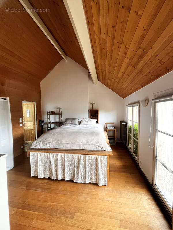 Maison à SAINT-NOM-LA-BRETECHE