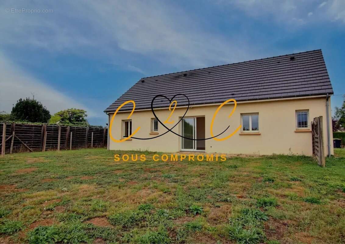 Maison à SAINT-MARTIN-D&#039;AUXIGNY