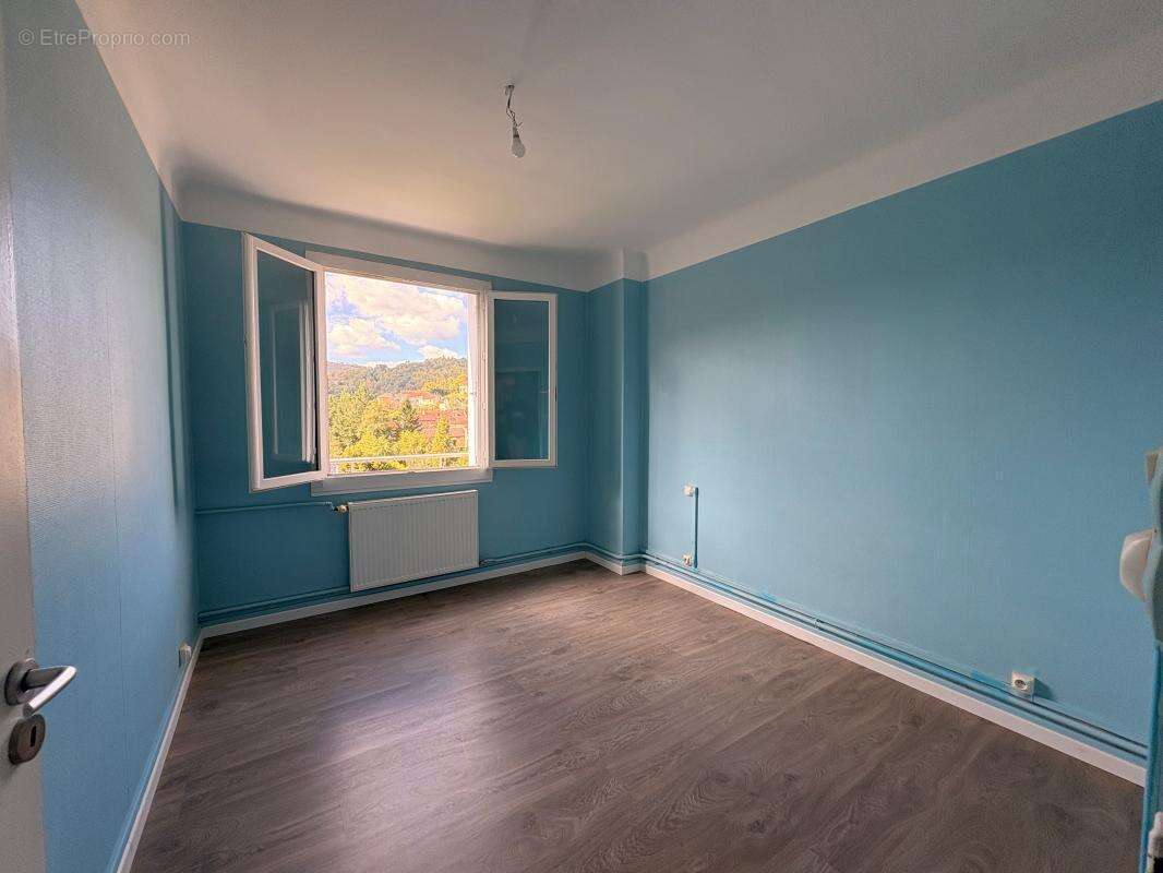 Appartement à DECAZEVILLE