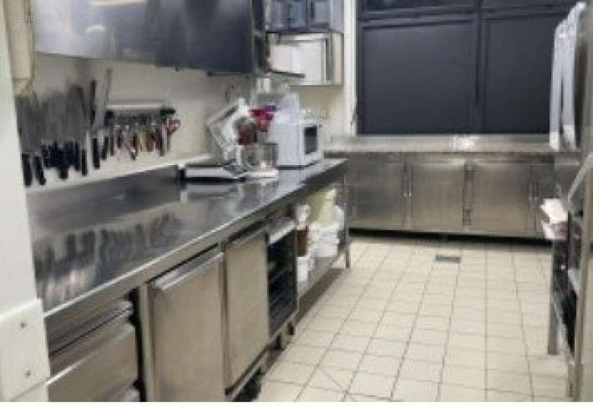 Photo 2 - Commerce à LA ROCHE-SUR-YON