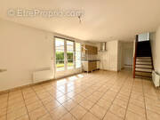 Appartement à VOUILLE