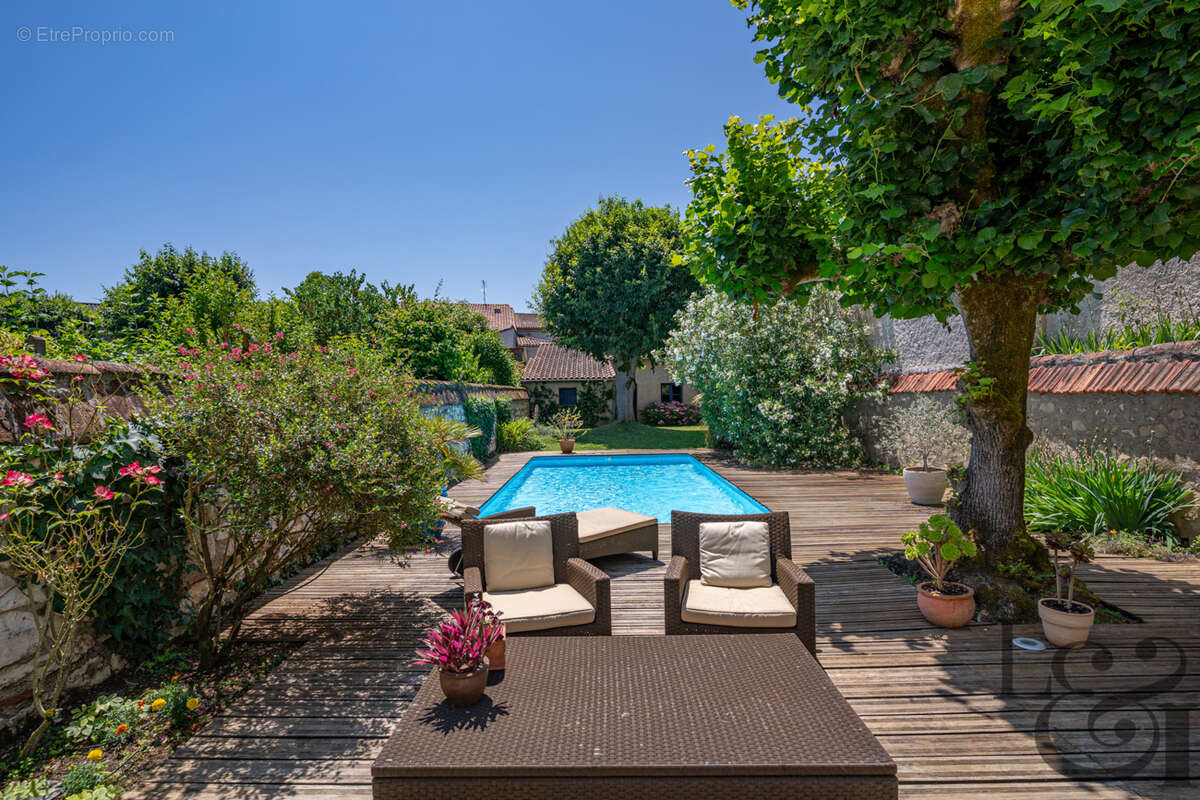 Maison à VILLENEUVE-SUR-LOT