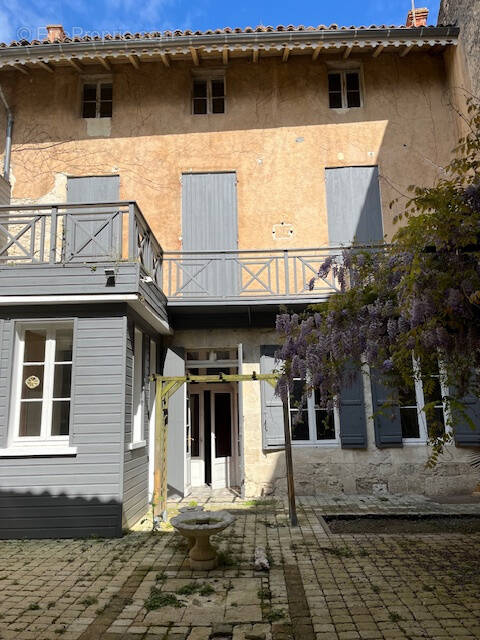 Maison à NERAC