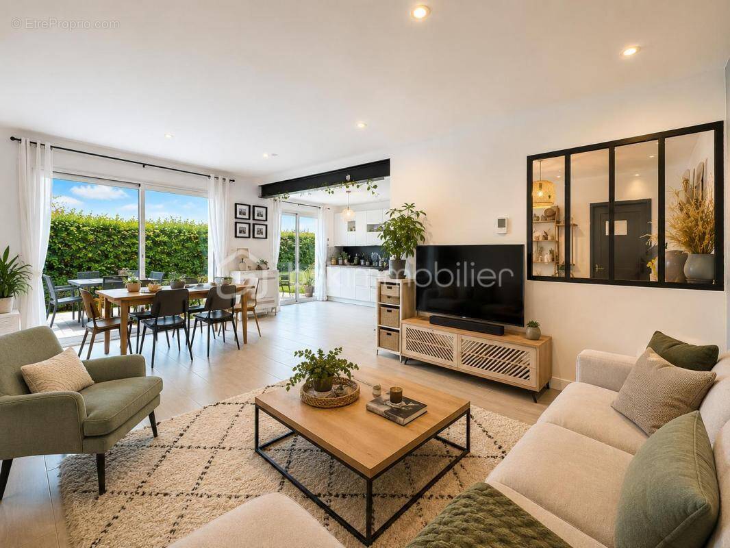 Appartement à VENCE