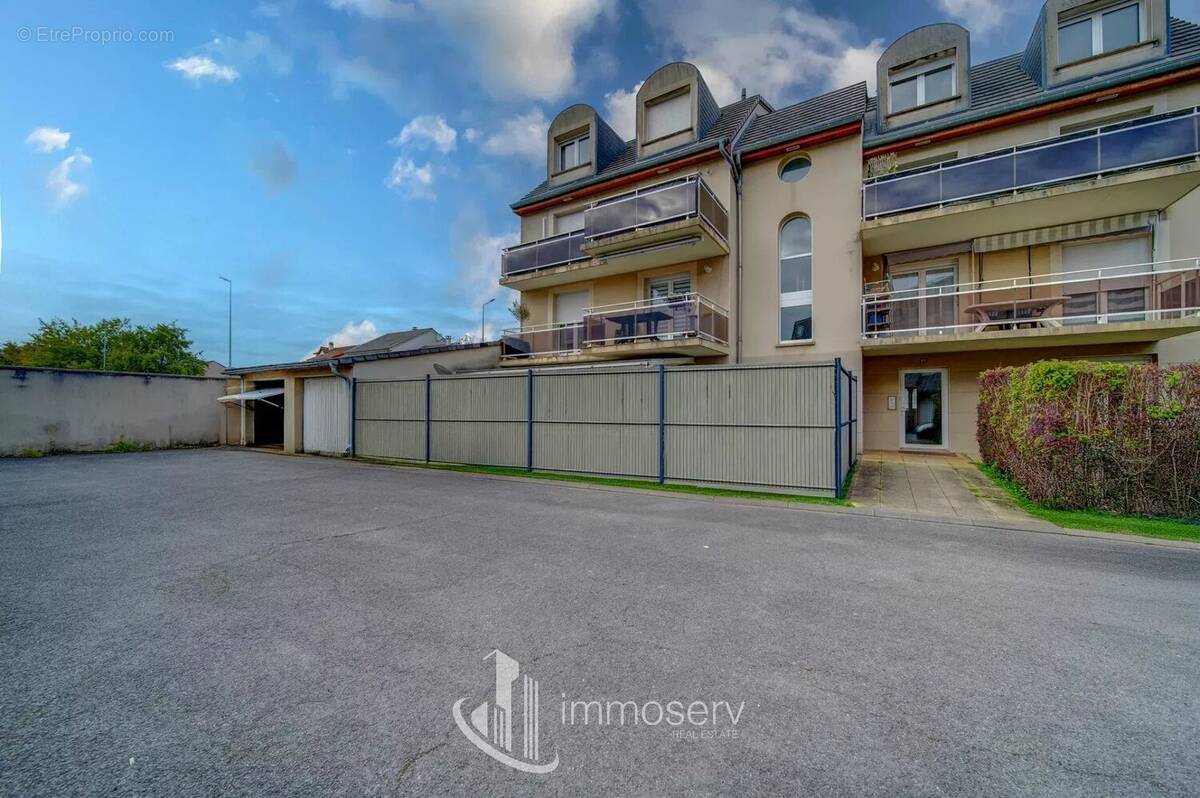 Appartement à AMNEVILLE