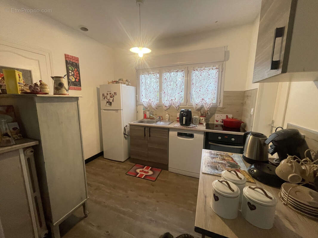 Maison à SAINT-ASTIER