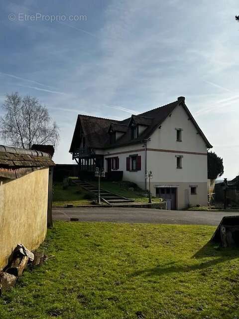 Maison à SAINT-OMER-EN-CHAUSSEE