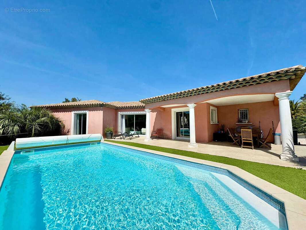 Maison à FREJUS